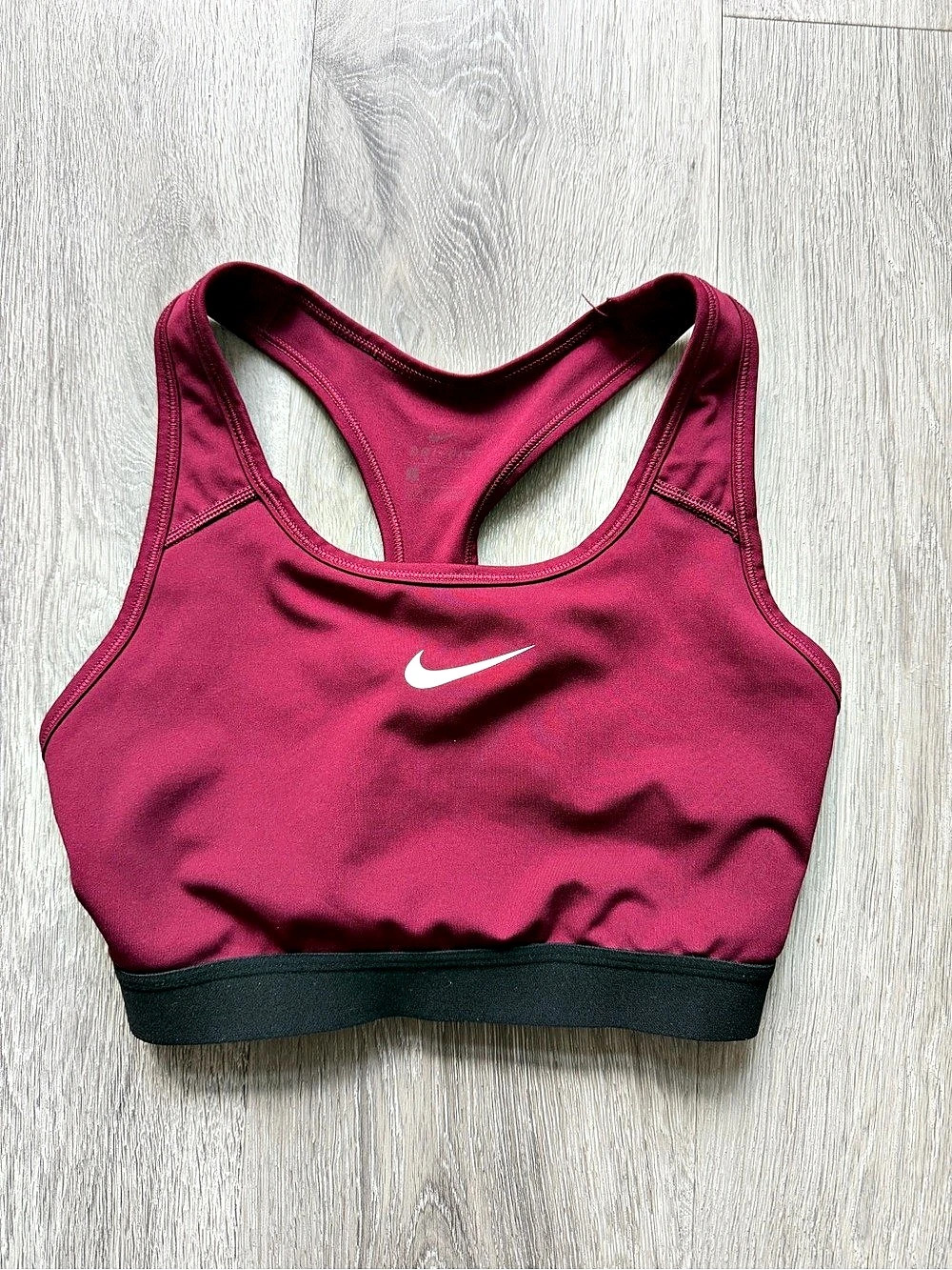 Nike Indy Sports Bra in Maroon & Black Size Small